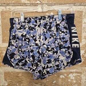 Girls XL Nike Dri-FIT Tempo Running Shorts
